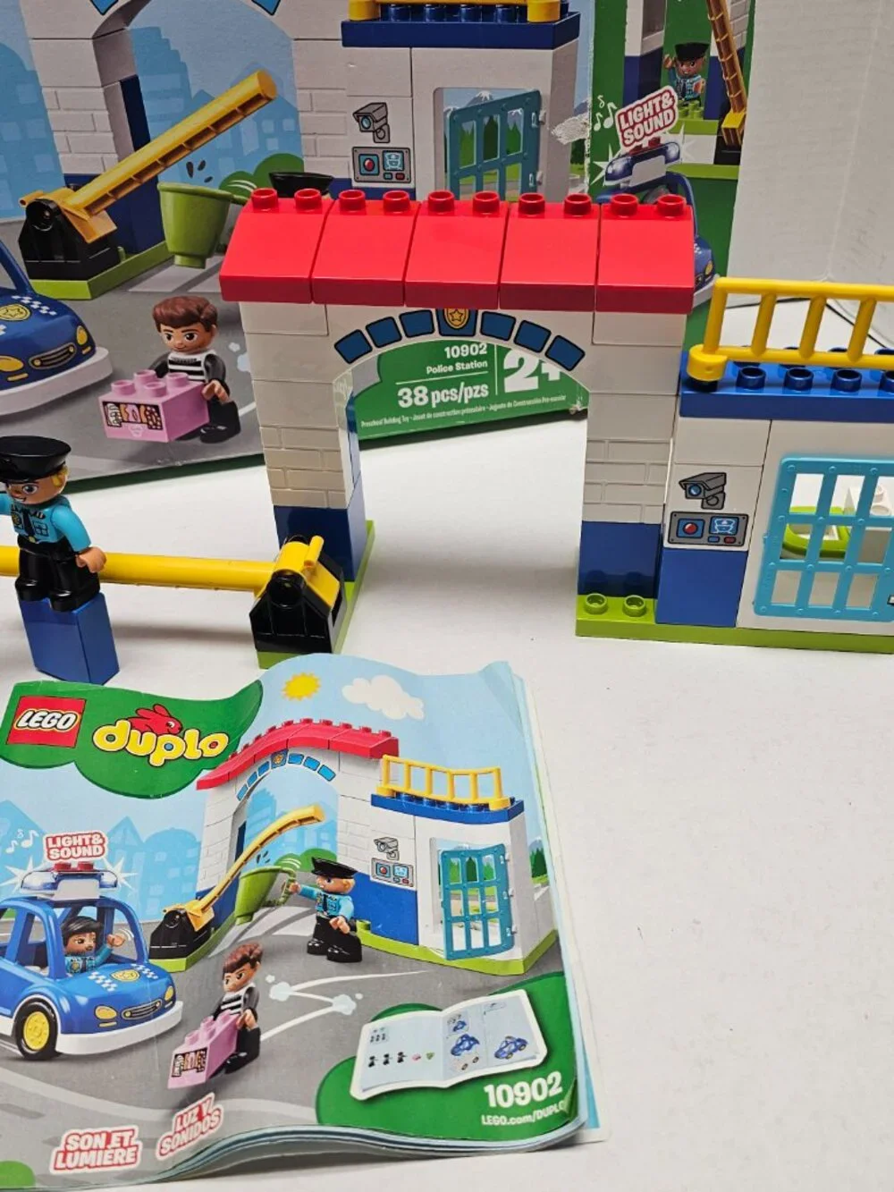 Lego Duplo Town Police Station Car Light Sound Boy Girl Toddler 10902 Set +Brick
